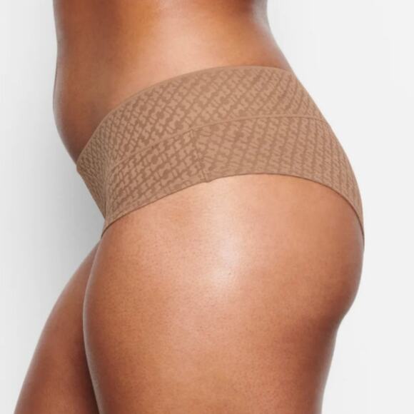 NWT SKIMS Logo Mesh Hipster 4X - Picture 8 of 9